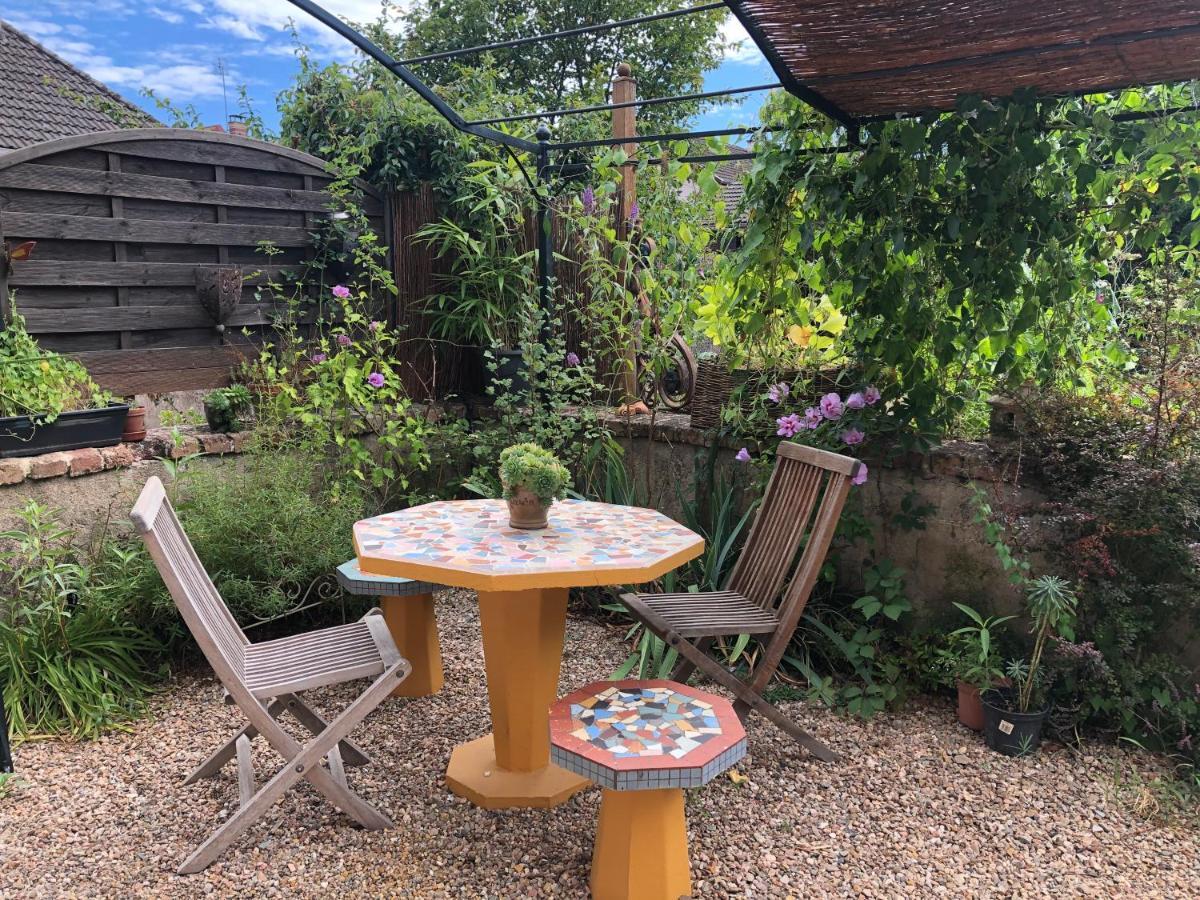Appartement Saint-Antoine Toulon-sur-Arroux Εξωτερικό φωτογραφία